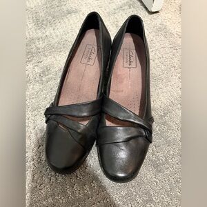 Clarks Everyday Active Air Black Leather Double Strap Mary Jane Pumps Heels